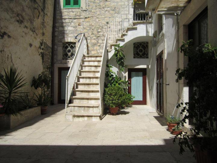 A Casa Mia Acomodação com café da manhã Giovinazzo Exterior foto